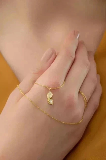 2Ct Round Cut White Moissanite Women’s Fancy Pendant 14K Yellow Gold Plated