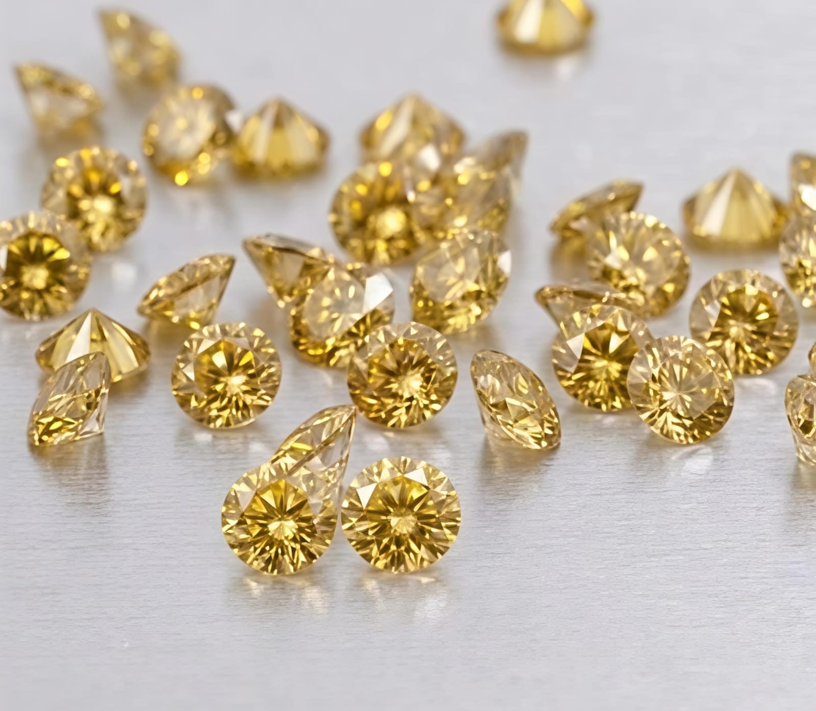 10 Pcs Lot Round Cut Fancy Yellow Color VVS1 Clarity Diamond 3×3 MM Gemstone+ Gi