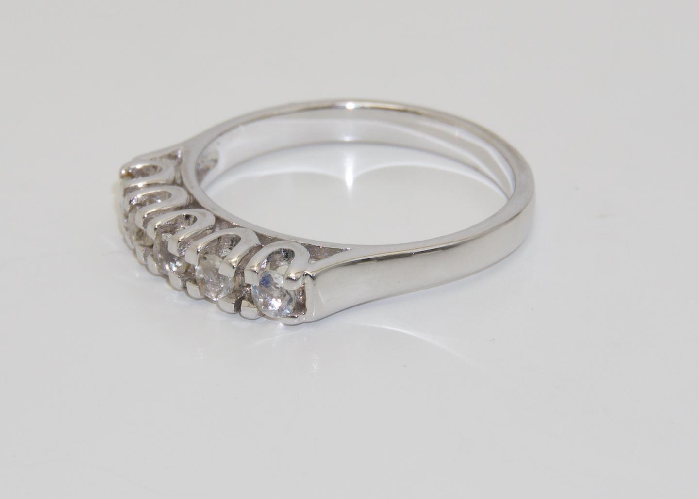 9carat 9k White Gold Sri Lankan Rainbow Moonstone Ring Size UK-M 1/2 US-6 1/4