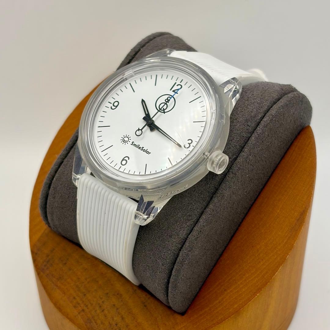 CITIZEN Q&Q SmileSolar Analog Watch