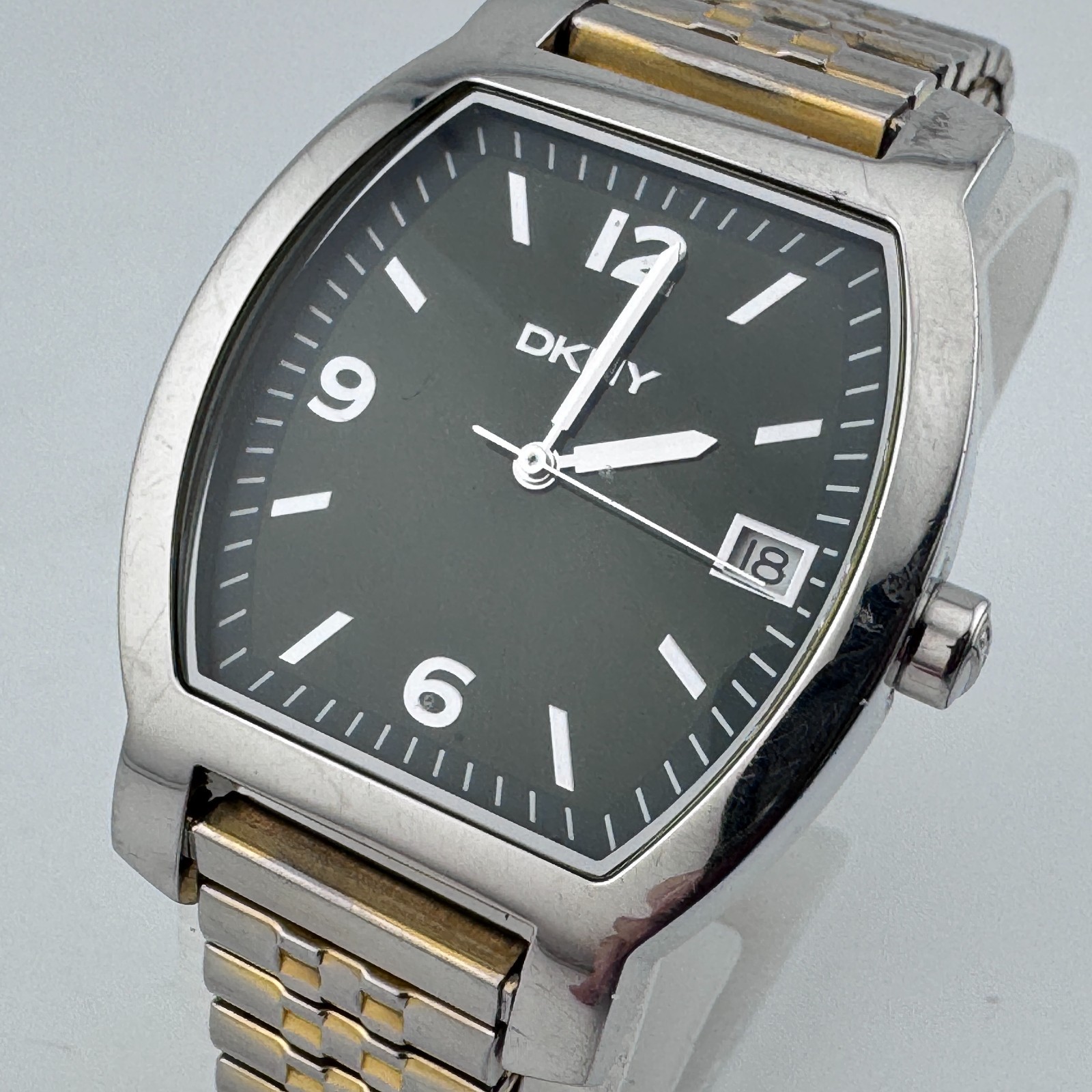 DKNY Watch Quartz NY-1046 Unisex 50m Silver Steel Green Stretch Analog New Batte
