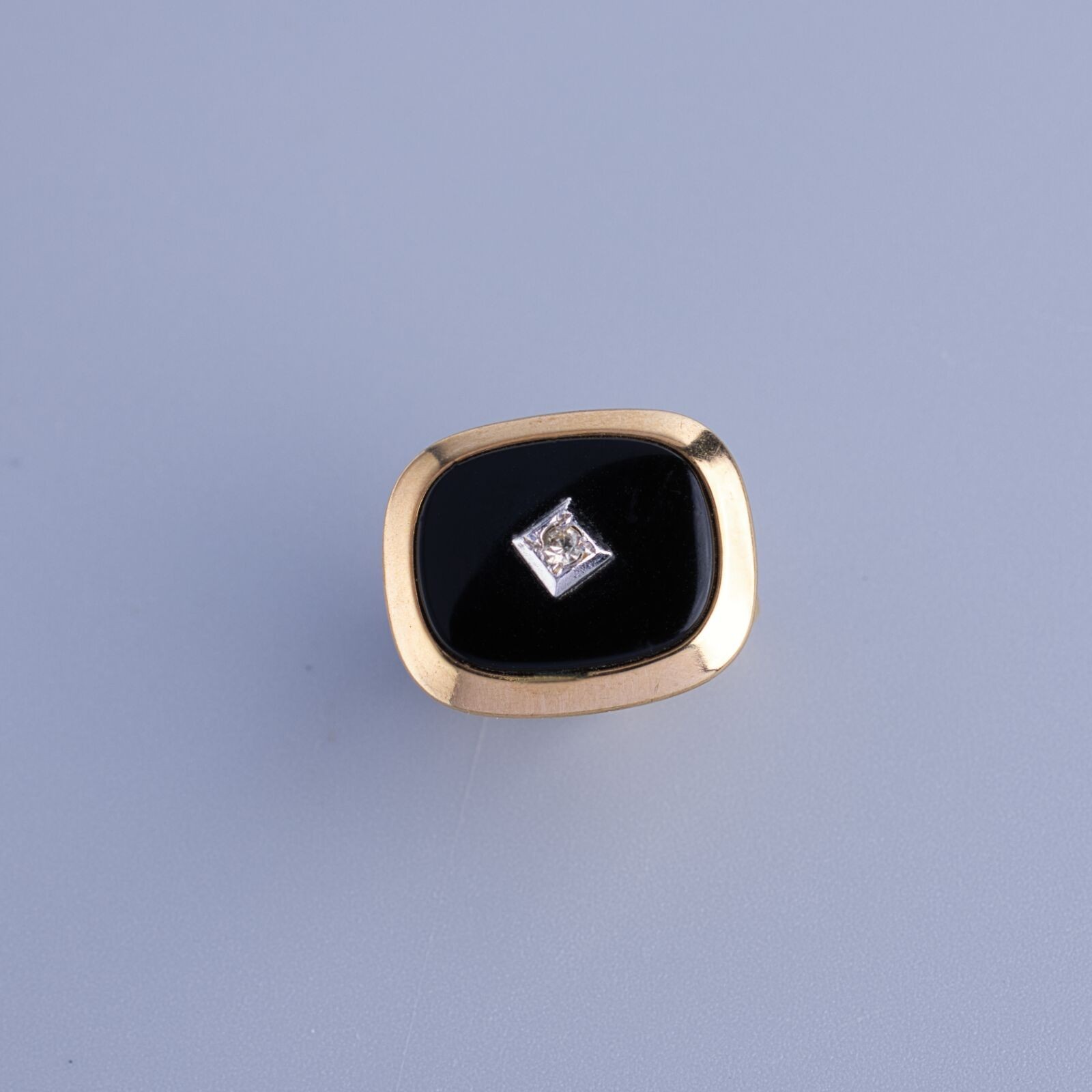 Vintage Black Onyx-Style Single Cufflink – 14K Gold Plated