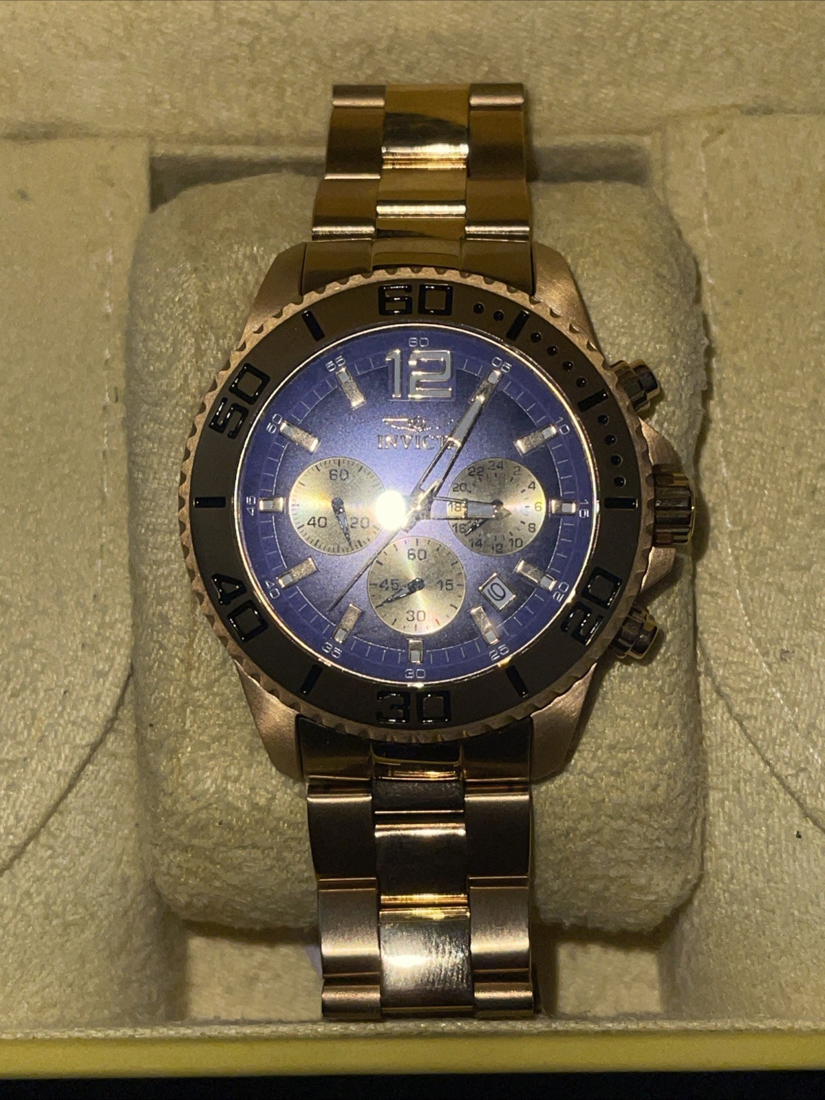 Invicta 17402 Pro Diver Stainless Steel Men’s Watch – Gold/Blue Dial