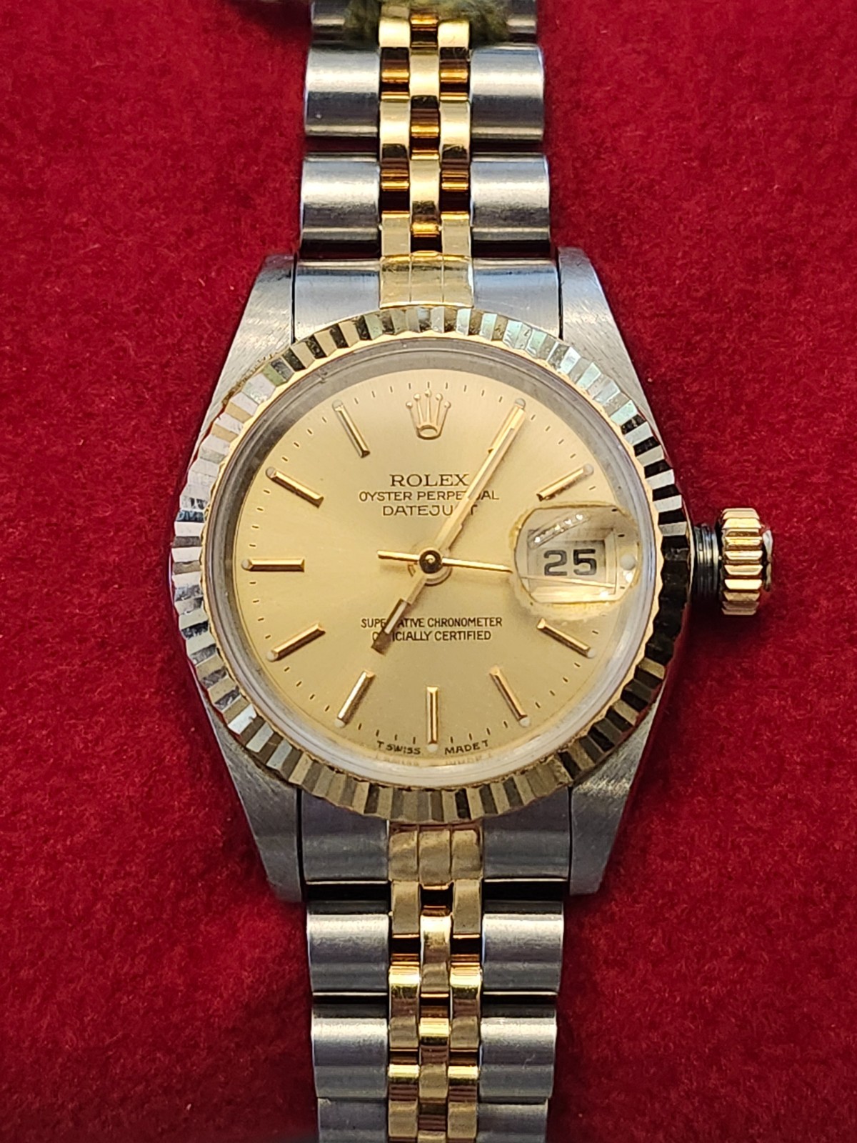 Rolex Lady-Datejust 69173 Champagne Dial With Box Papers 1996