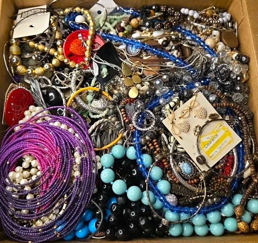 3 Lbs Jewelry Lot Vintage & New Junk & Wear Resell Unsearched Tangled Mix