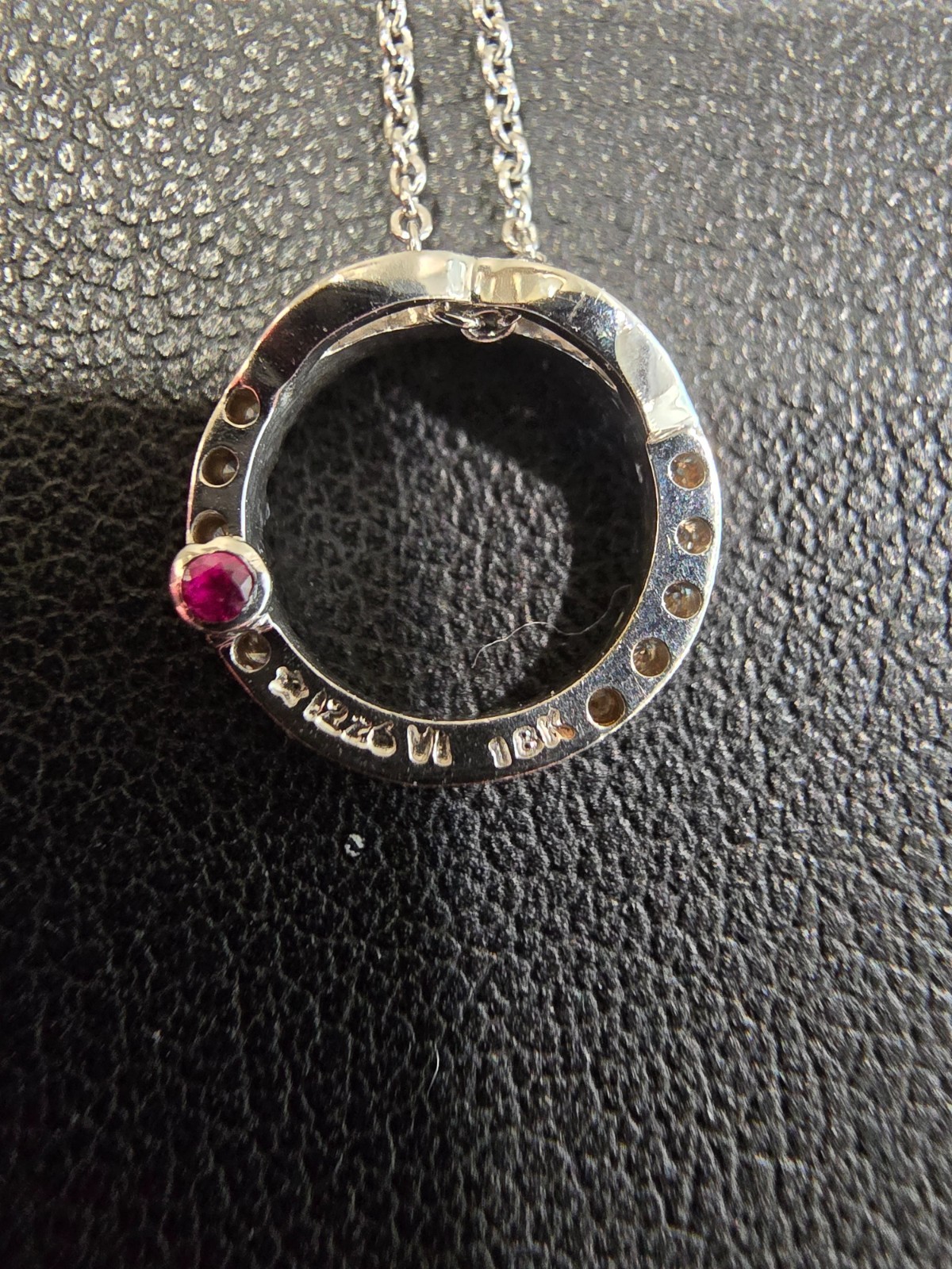 Roberto Coin Tiny Treasures Circle Of Life 18K Pendant With 16 Inch Cable Chain