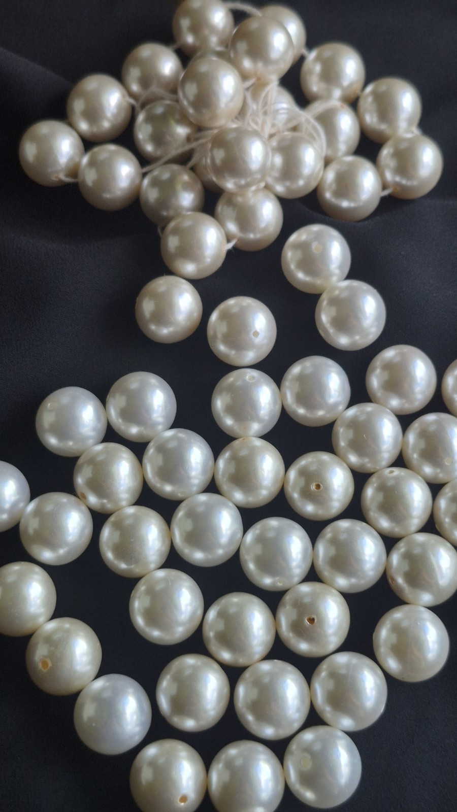 Vintage 15mm High Luster Acrylic Faux Pearl Beads 64pc Original Strand