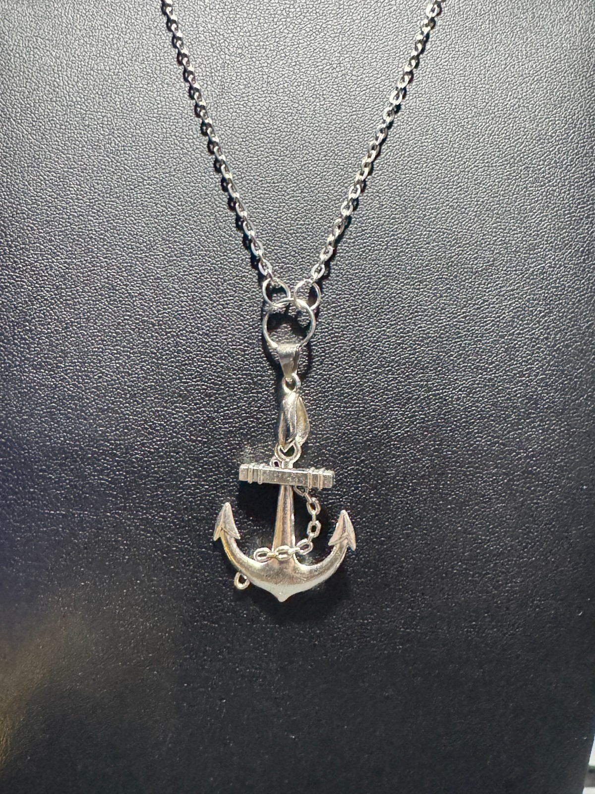 Anchor Pendent Necklace Gold or Platinum Color 20″ or 24″