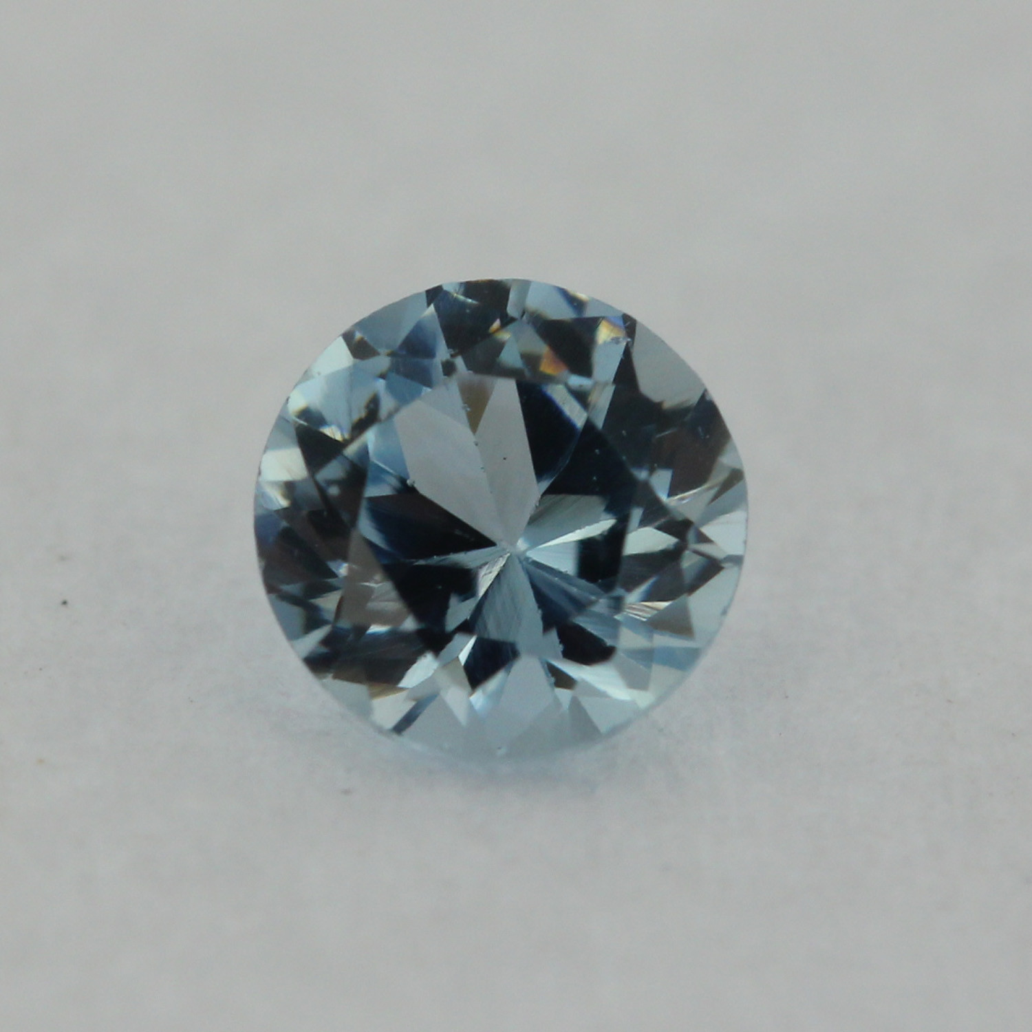 Loose Round Cut Aquamarine CZ Stone Single Light Blue Cubic Zirconia Birthstone