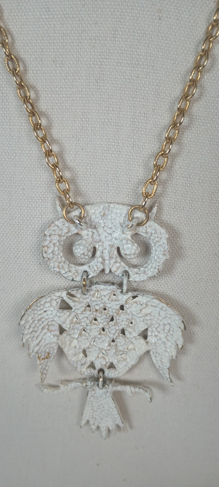 Vintage Articulated Gold Tone Owl Pendant Necklace White Enamel Orange Eyes