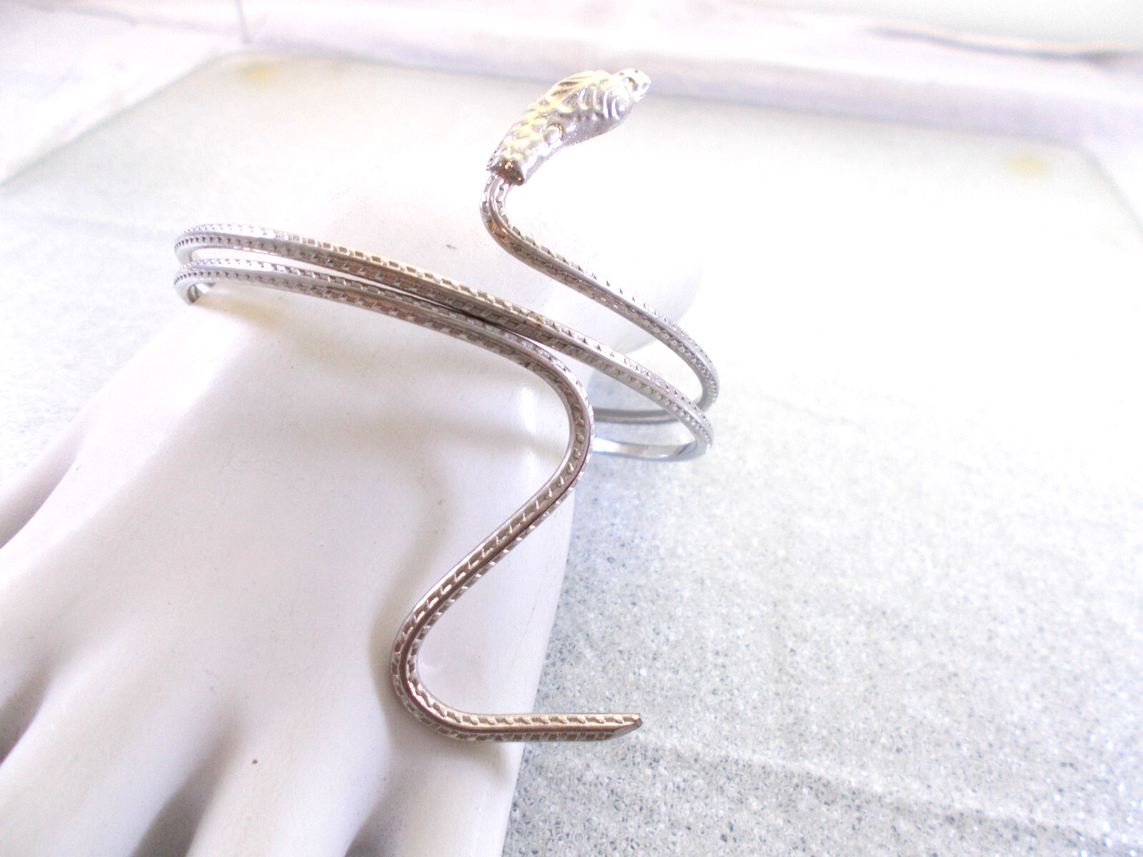 Cleopatra Egyptian Style Silver Tone Coiled Snake Armband Bracelet Free Ship