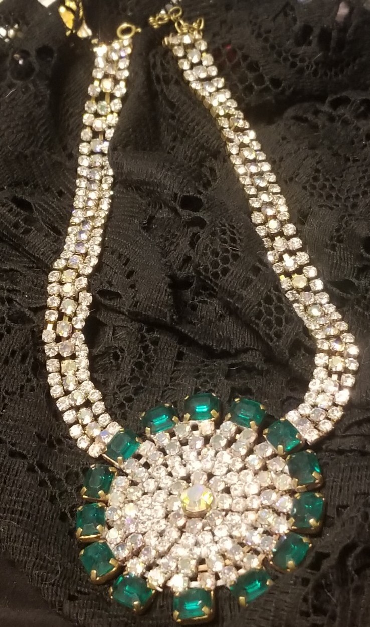 Bijoux M.G. Czech Republic 1940-1950 Antique Necklace,16″, 3″Crystal Medallion