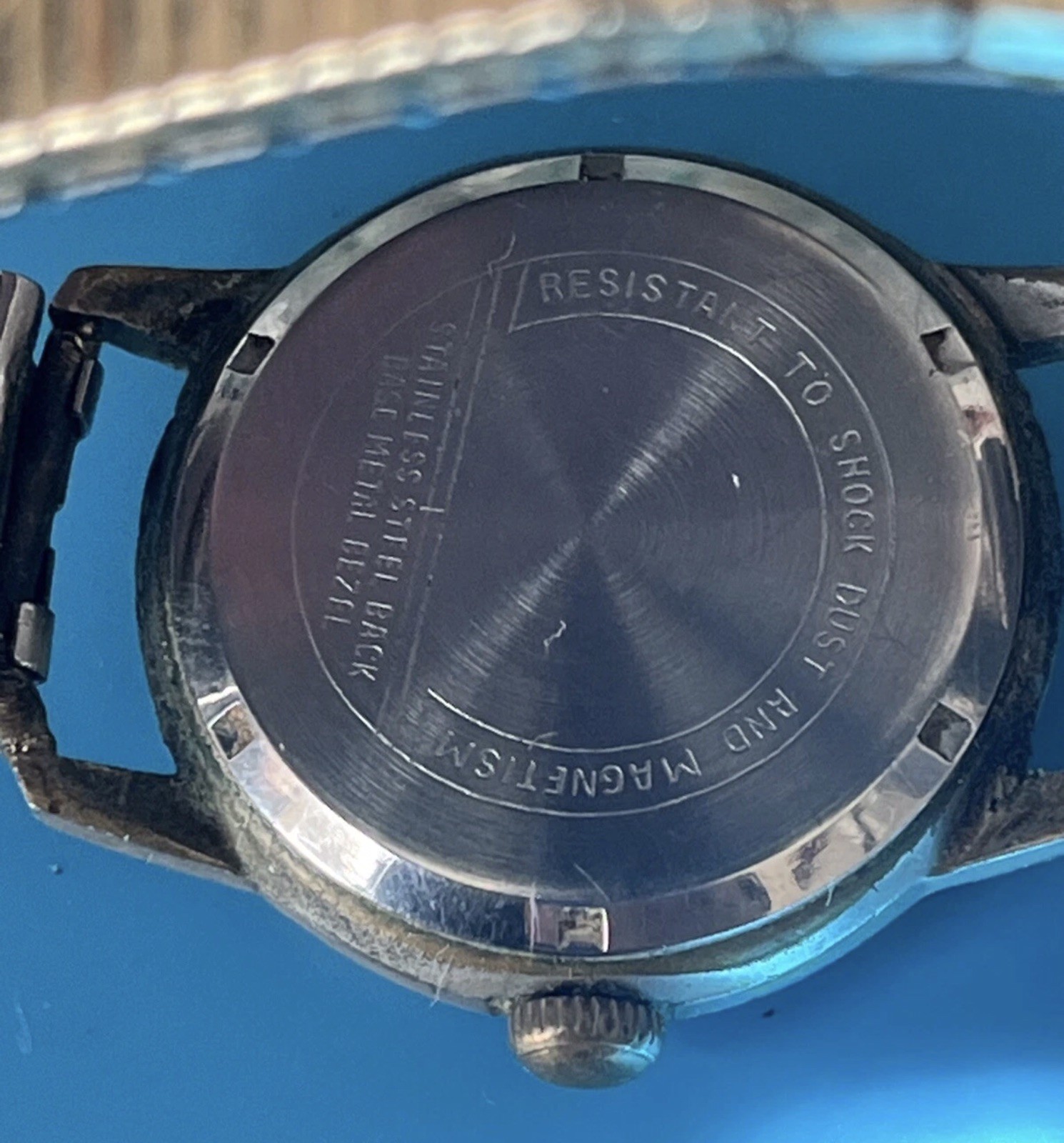 Vintage Hilton 17 Jewels Incabloc Watch Not Running W/ 10k GF Top Band