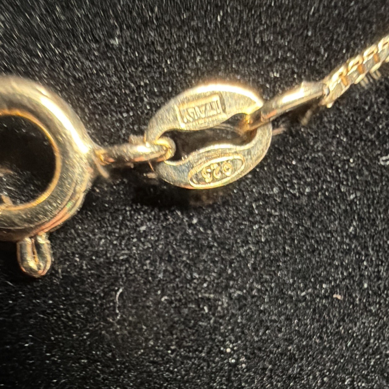 925 Sterling Silver Yellow Gold Tone Box Chain Heart Ruby pendant.