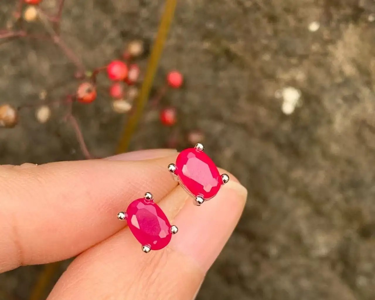 Oval Natural Ruby Earrings Women 925 Sterling Silver Stud Earring Party Jewelry.
