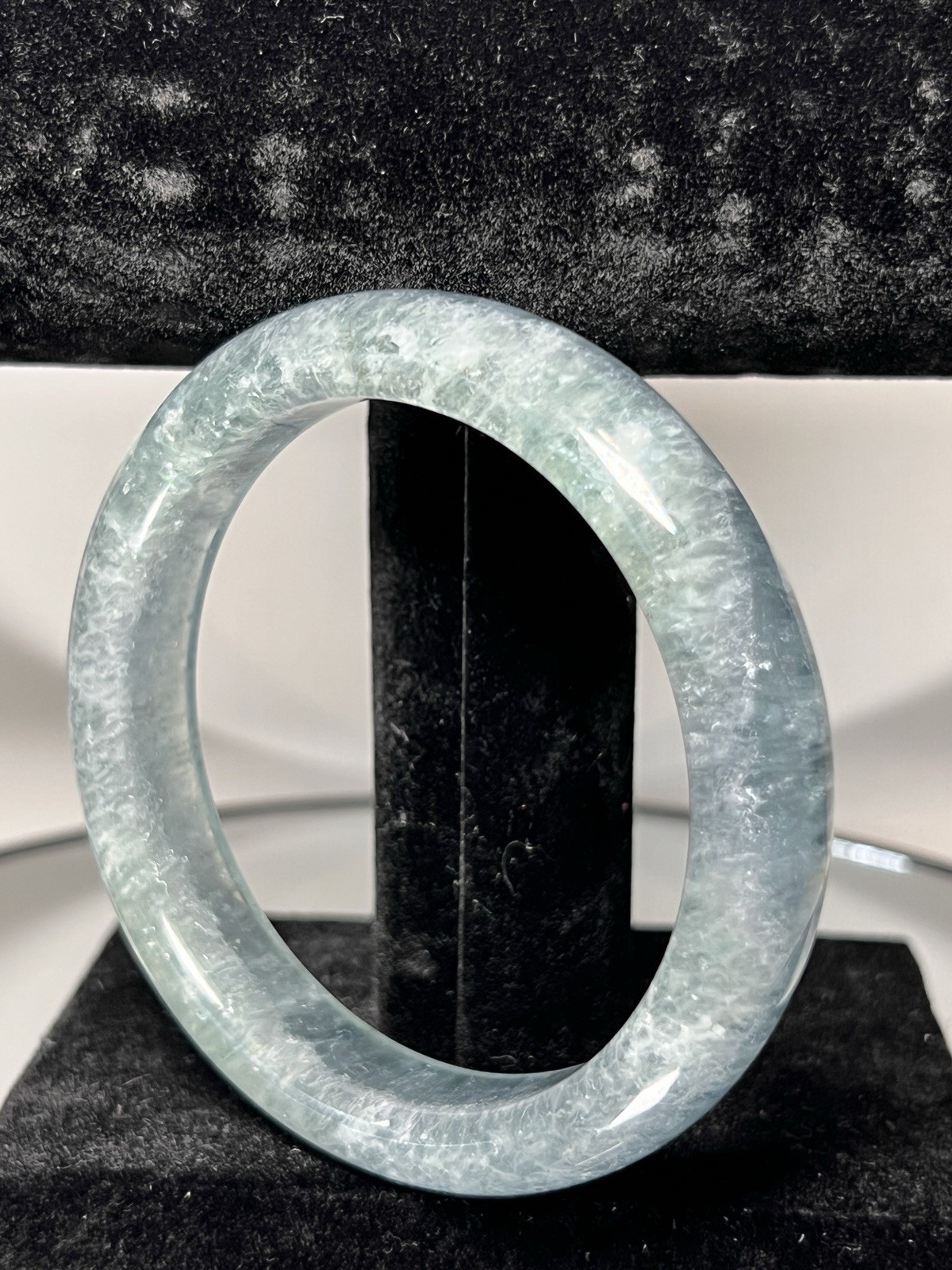 Fluorite Bangle Inner Diameter Size 63mm – See Description & Pics For More Info