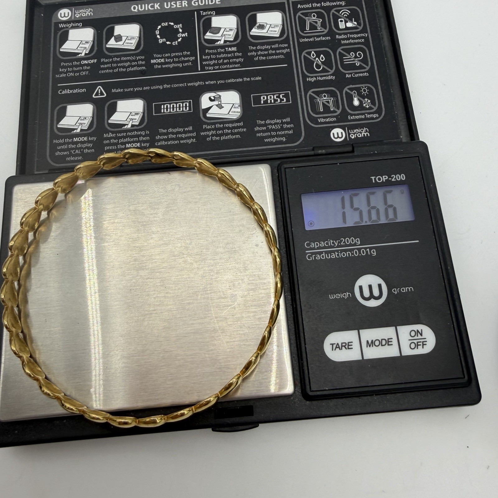 AVON Endless Hearts Bracelet Yellow Gold Tone Bangle Unsigned Read