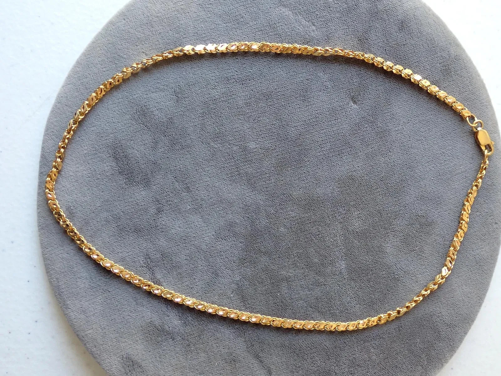 750 18K Gold 17″ Chain – Marked 750