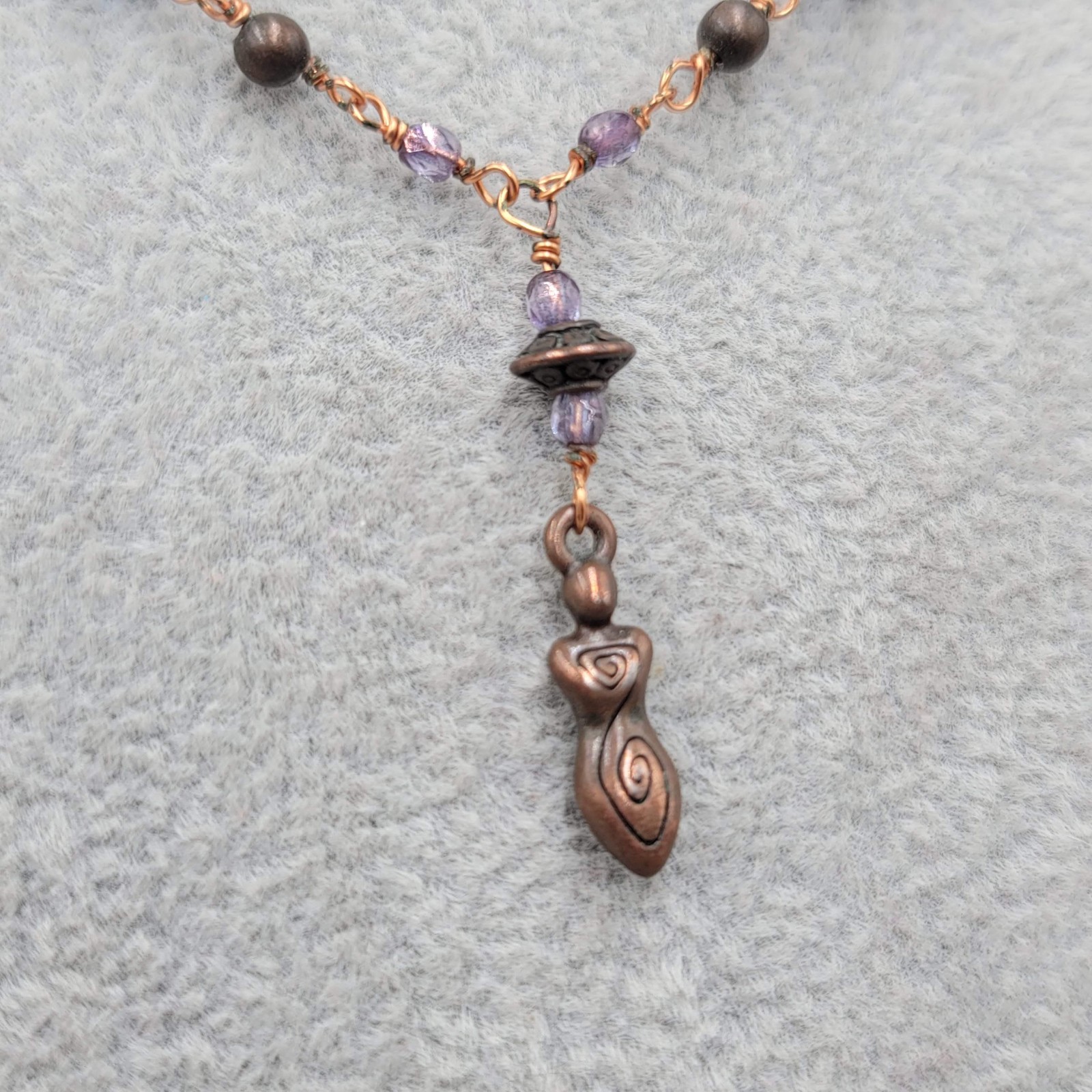 Y Drop Beaded Necklace Copper tone Female Goddess Pendant 18″