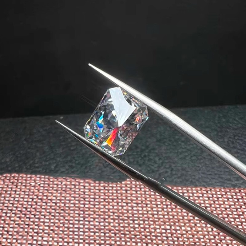 Radiant Cut 0.2-10ct Sparkling Loose Moissanite D Color VVS1 GRA Wholesale Price