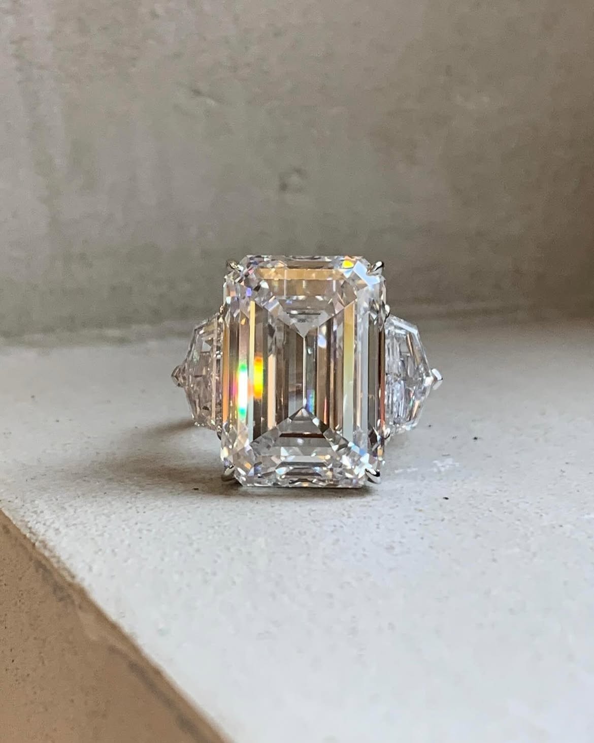 7.99 CT Emerald Cut Lab Grown E/VS1 Diamond Proposal Ring Gift 14K White gold