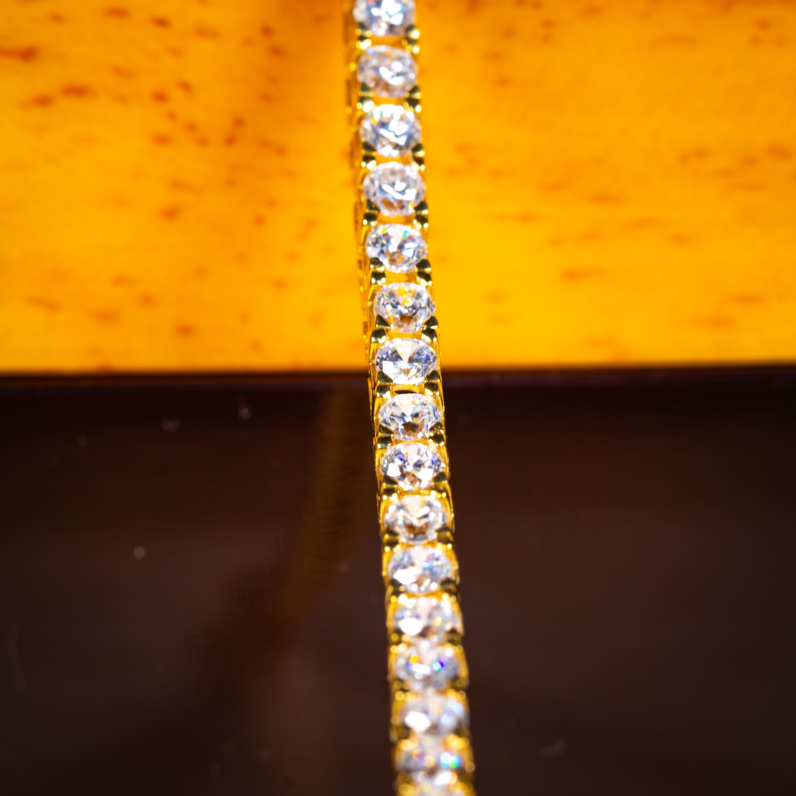 9Carat Yellow Gold 7.75″ Simulated Diamond Tennis Bracelet (3.5mm Wide)