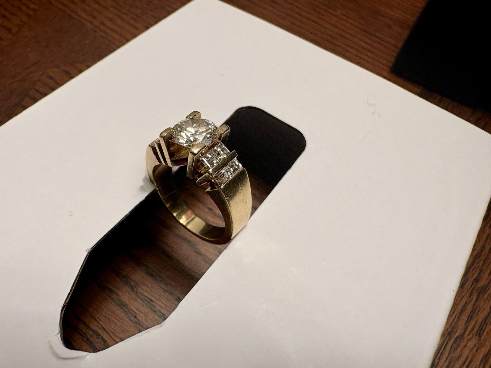 Engagement Ring for women gold 18k with diamonds