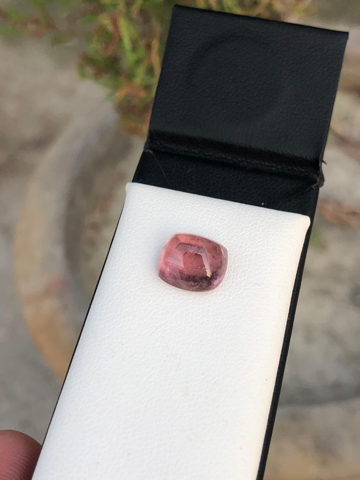 4.05 CT Natural Tourmaline Sugarloaf color from Afghanistan