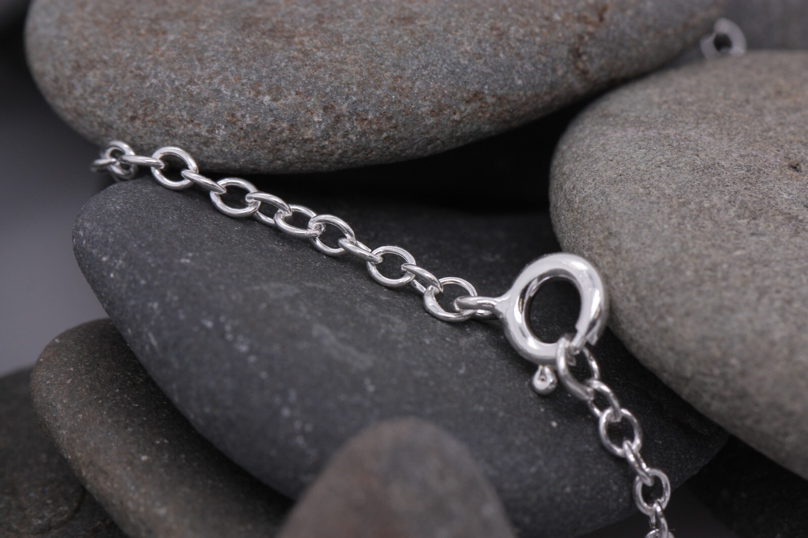 16″ – 16 Inch – 40cm Sterling Silver Oval Belcher 2.3mm Necklace Pendant Chain