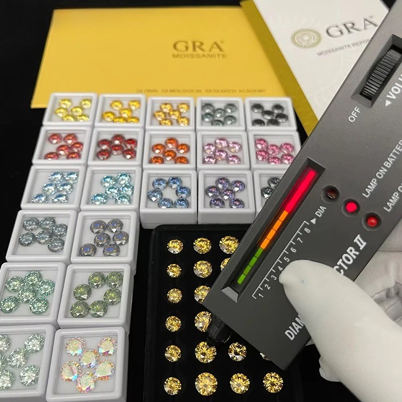 GRA VVS1 Multicolor 0.1-5ct Round Cut Moissanite Stone for Jewelry Making