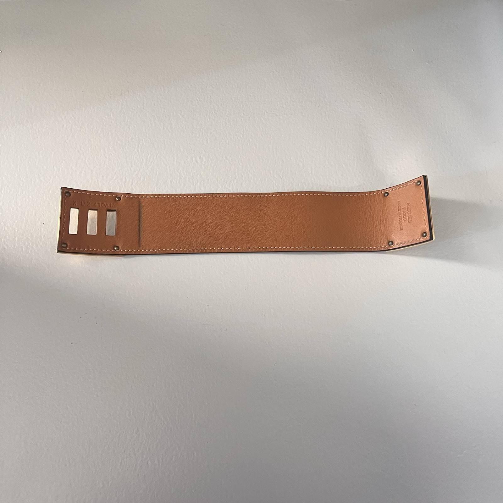 Hermes Saddle Brown Leather Kelly Cuff Bracelet – Guaranteed Authentic