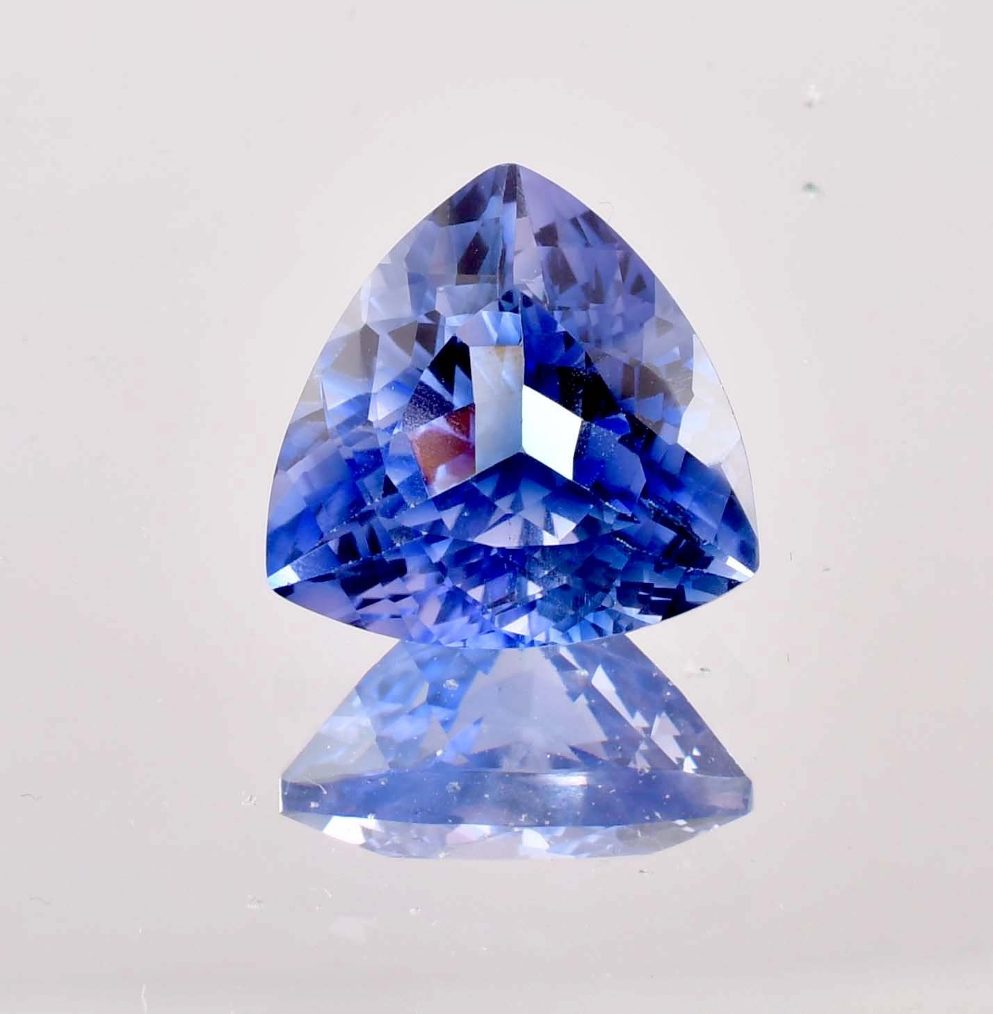 Natural Flawless 14 x 14 mm Ceylon Blue Sapphire Loose Gemstone (GIT Certified)