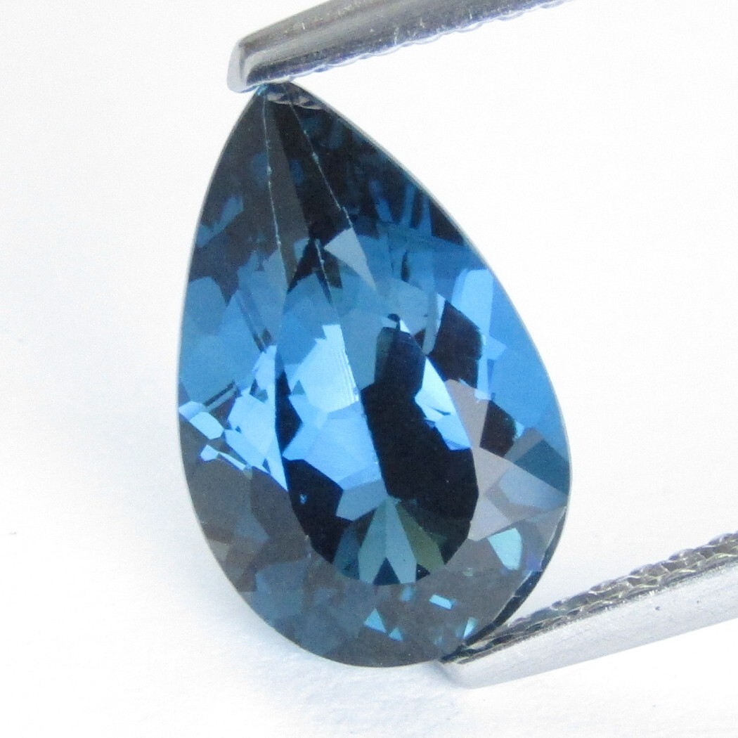 3.07Cts Stunning Natural London Blue Topaz 12.1×7.5x5mm Pear Cut Loose Gemstone