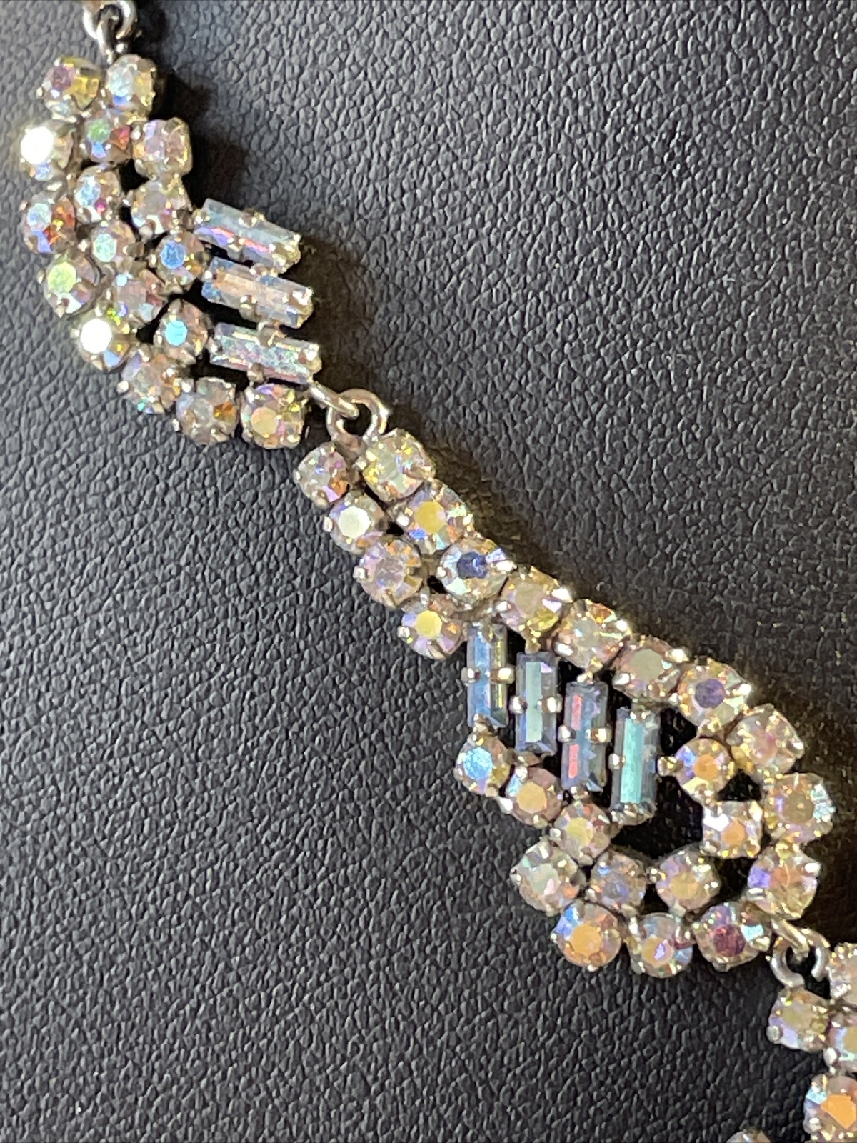 NOS! Vintage Blue Tint Aurora Borealis Rhinestone Necklace Unsigned Foil Back E5