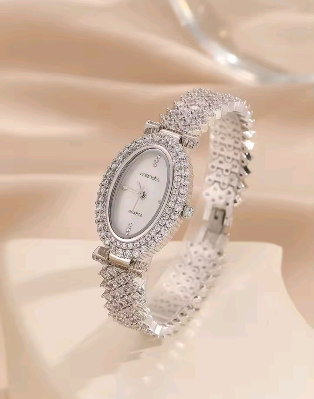 Beautiful Elegant Full Zircon White Luxury Watch for Women Bling Bling
