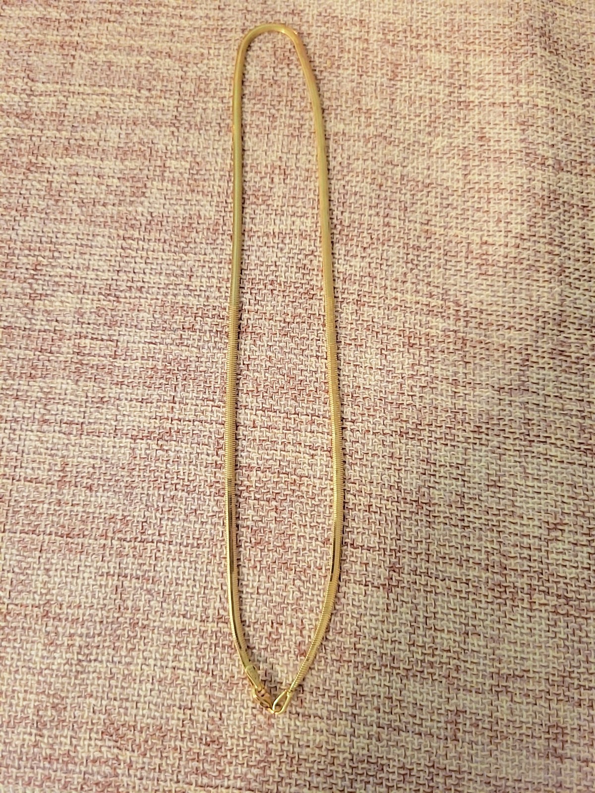 18k Saudi Gold Herringbone Chain Necklace 16′, Lobster Clasp, 6.77grams Solid