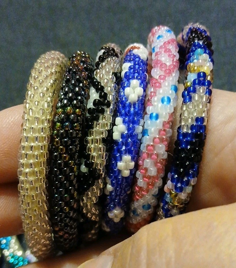 Lot Of 12 Roll On Bracelets Nepal Aid Through Trade (lot #24)
