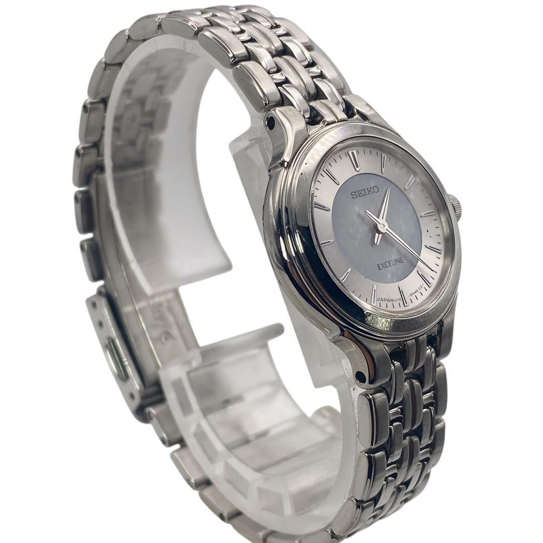 SEIKO 1046 Silver Shell Round Women Watch