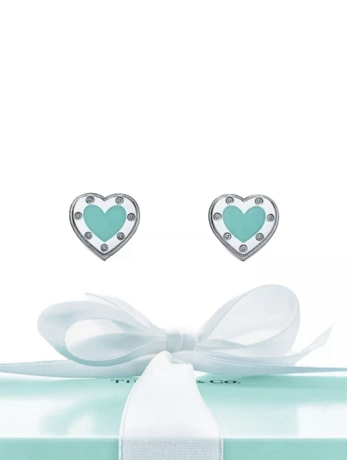 Love Tiffany Blue® Heart Earrings