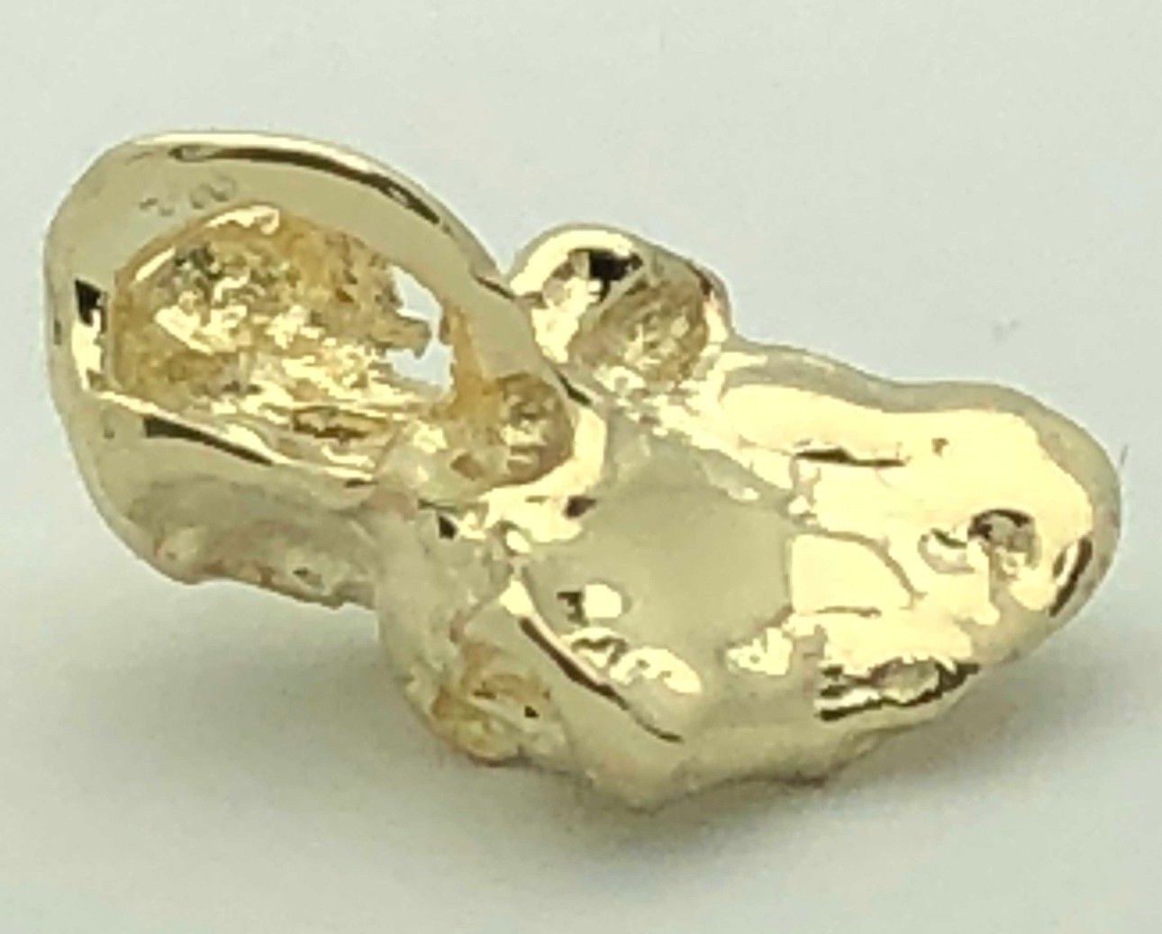 14k Yellow Gold Solid Small Free Form Nugget Charm Pendant 1.1 grams