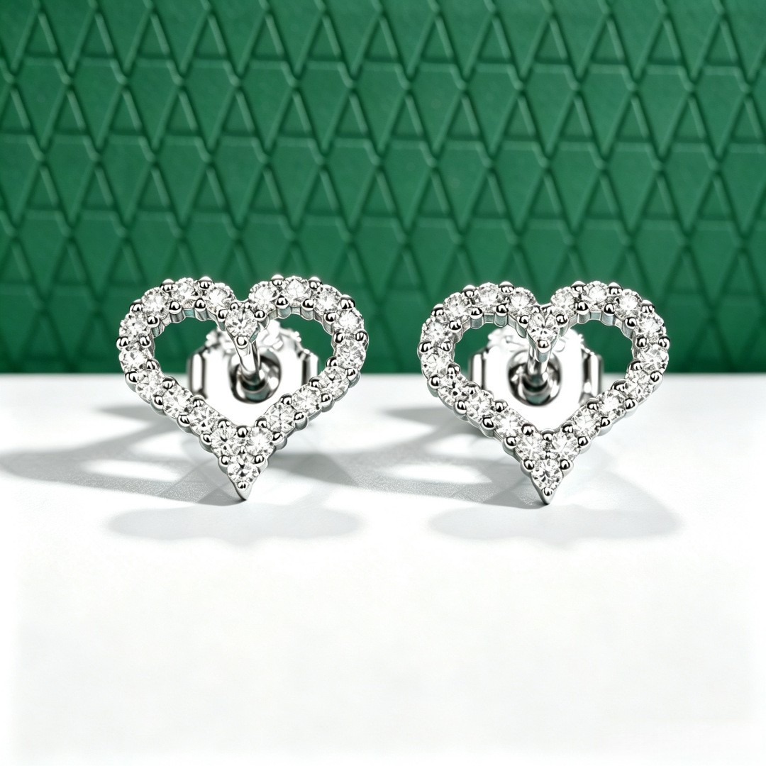 Fashion 925 Sterling Silver Moissanite Love Heart Necklace Stud Earrings Set