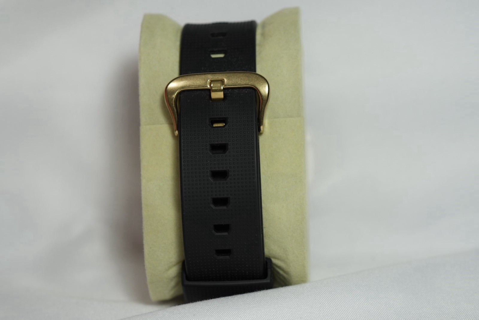 Casio G-SHOCK GM-2100G Gold Octagon Case Analog-Digital Quartz Black Resin