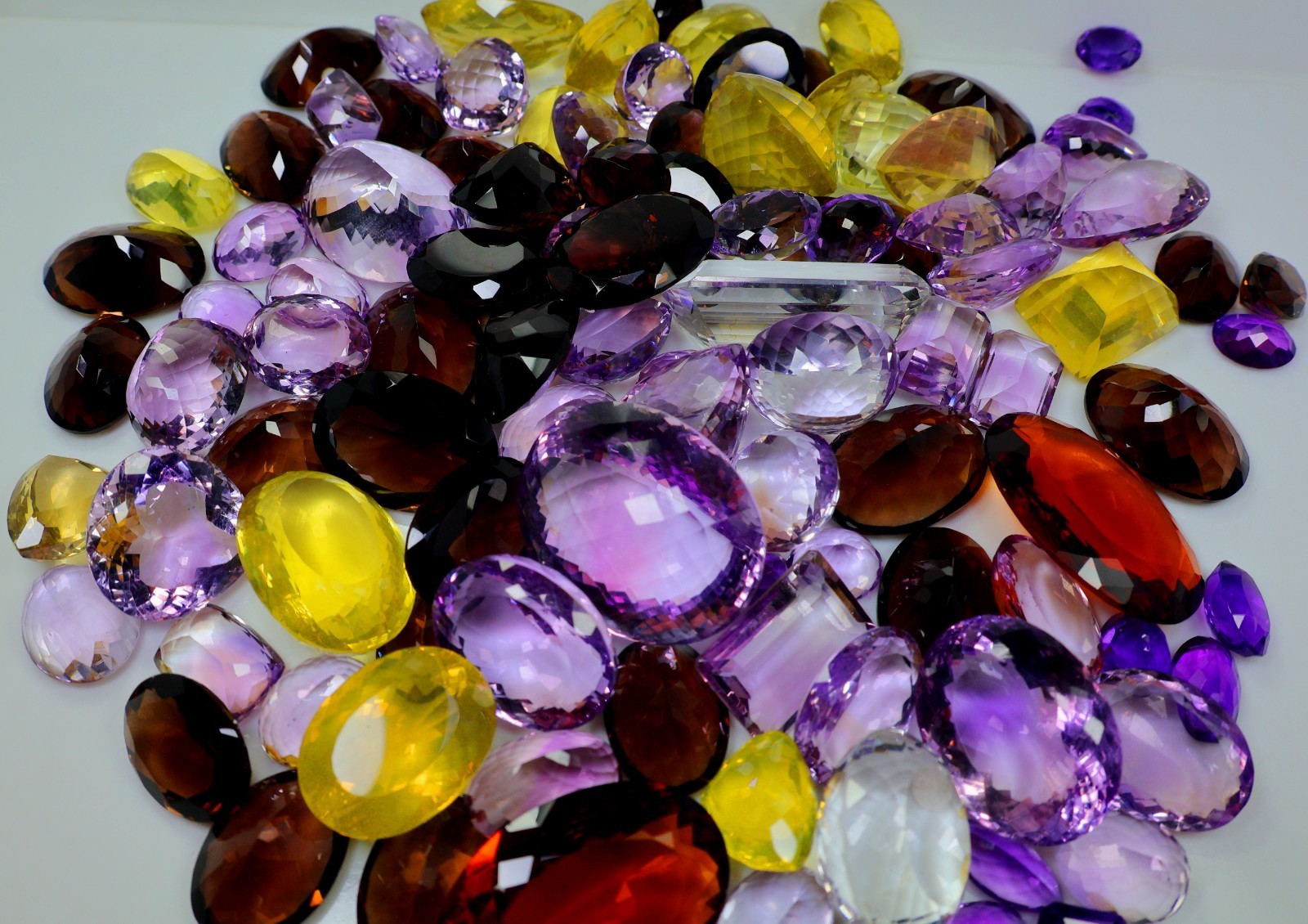 100 Crt Wholesale Lot Natural All Kind Semi Precious Mix Faceted Loose Gemstone