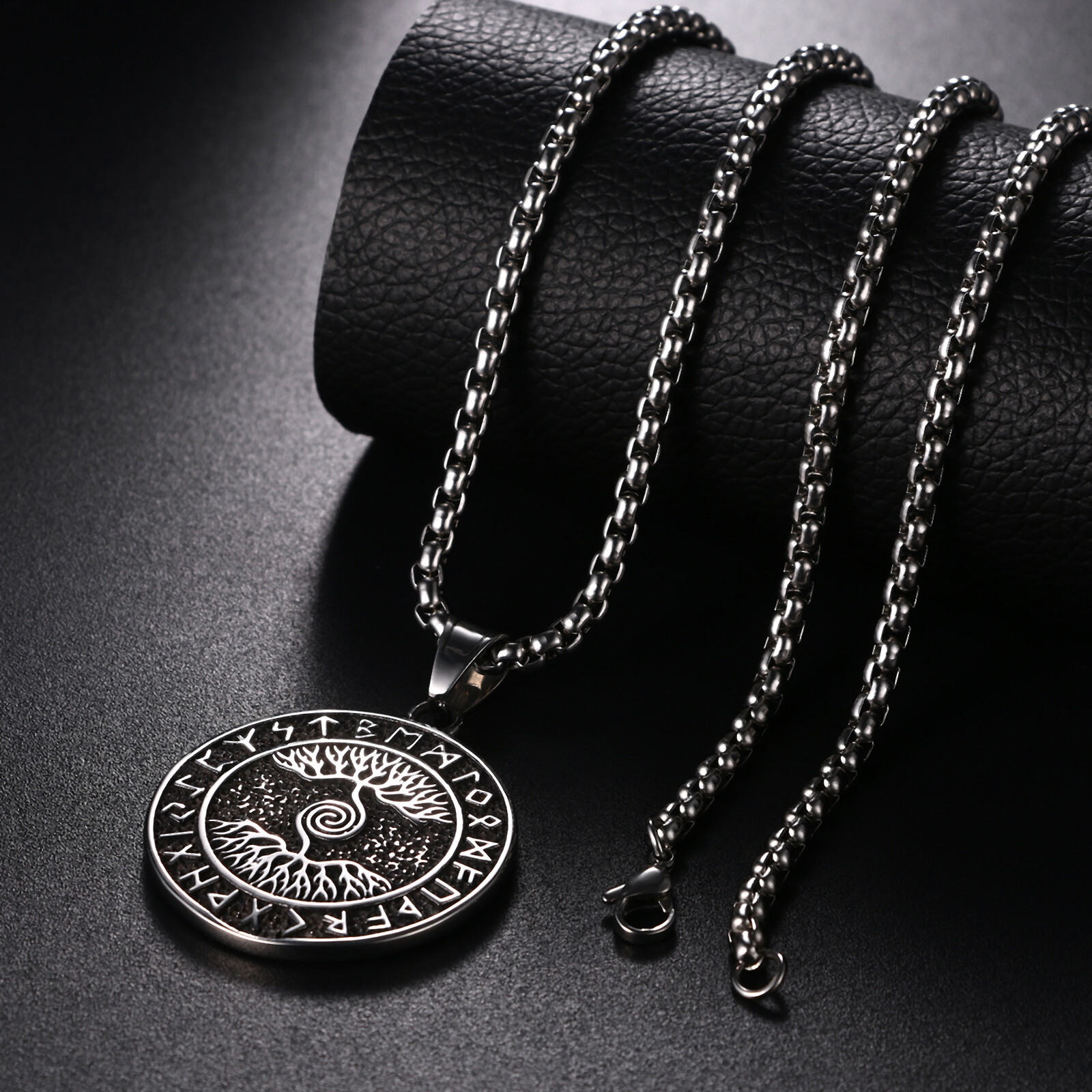 Mens Viking Necklace Tree of Life Pendant Classic Stainless Steel Necklace Chain
