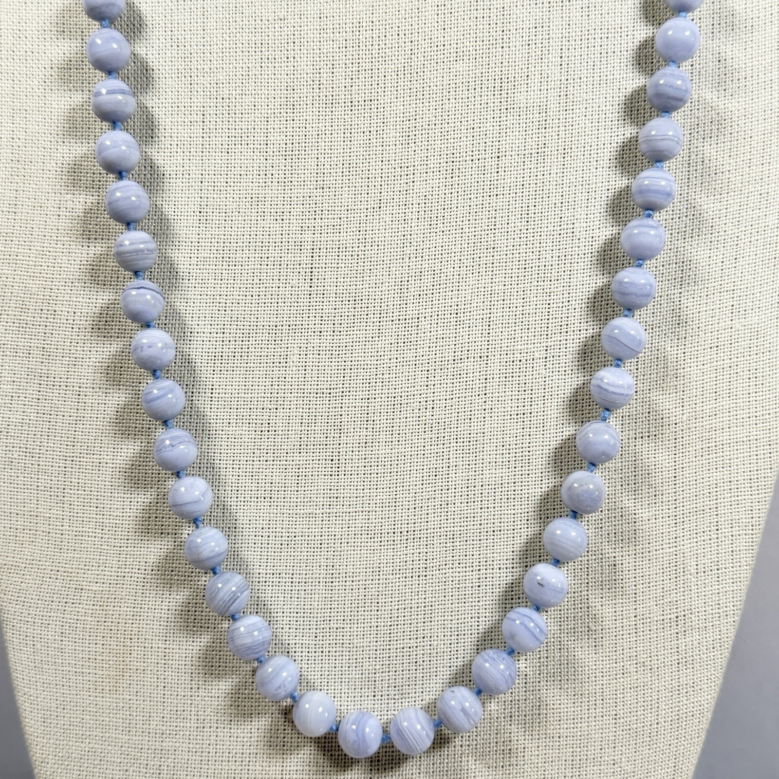 Vintage Blue Lace Agate Beaded Necklace 31″ Endless Strand Hand Knotted 9.7 mm