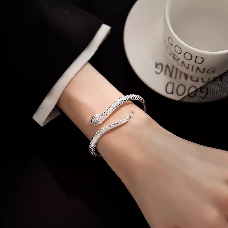Vintage Handmade 925 Sterling Silver Snake Bracelet Hand Bangle