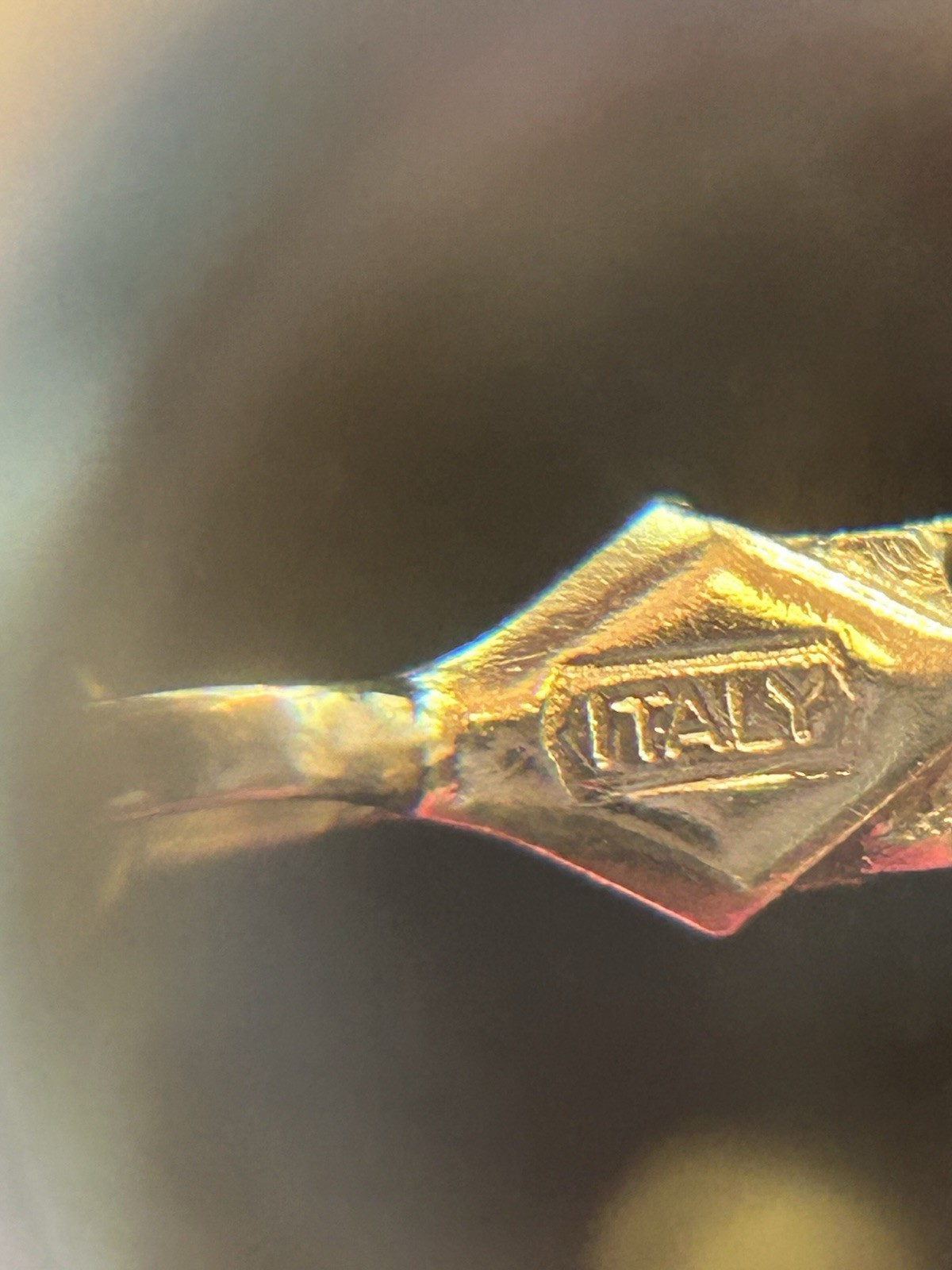 14k Solid Gold Vintage Italian Bracelet, 7”, 3g, 0.14oz. Unique Design.