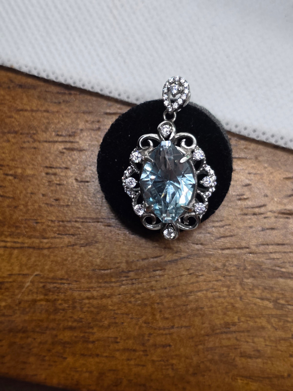 Blue Topaz 9.45 ct , Not a LAB Creation , Pendant is 92.5 sterling silver