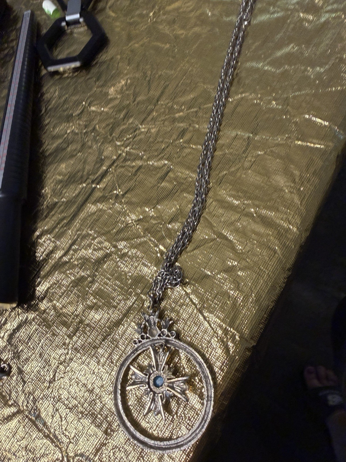 Silver-Tone Floral Round Blue Stone Bezel Charm Pendant Rope Chain Necklace