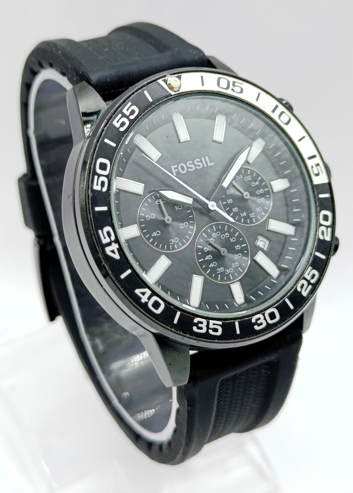 Wonderful Fossil Chronograph Date Indicator Quartz Analog Men’s Wrist Watch